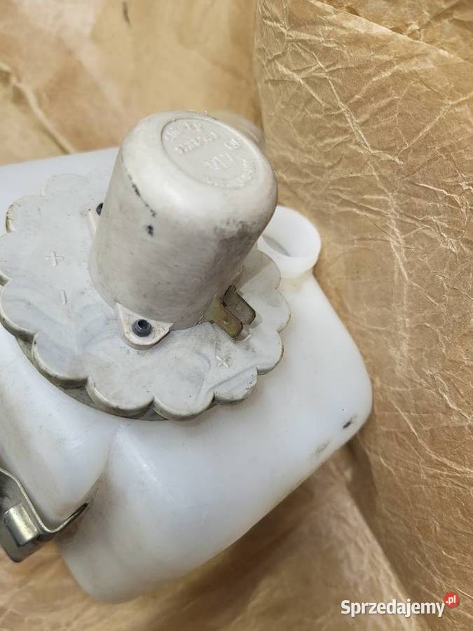 Trabant 601 Nowy zbiornik płynu spryskiwacza Zbiorniki płynu do spryskiwaczy mazowieckie Piaseczno