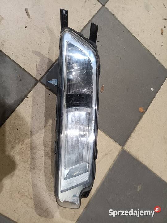 Volkswagen passat b8 halogen prawy lewy osobowe podkarpackie Krosno