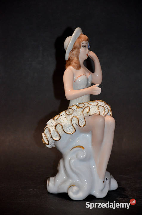 Figurka Porcelana region Alba Iulia Rumunia Porcelana i szkło wielkopolskie Środa Wielkopolska sprzedam