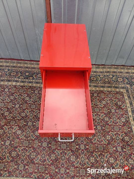 Szafkę sprzedam Borówno