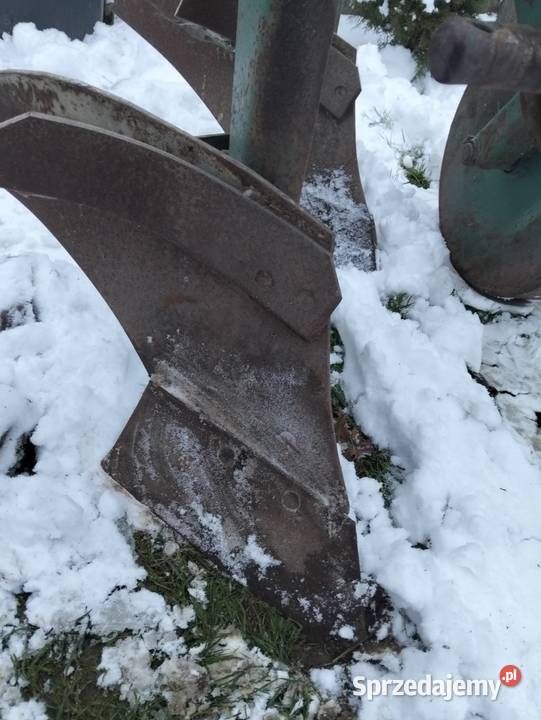 Sprzedam 3 pługi dwu skibowe z krojem Huta Koszary