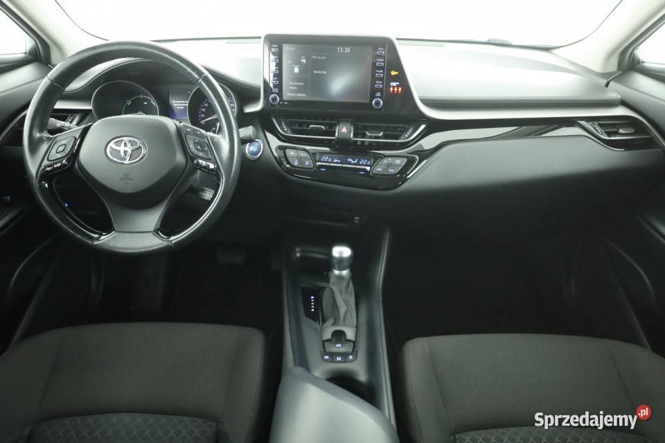 Toyota CHR 18 Hybrid Piaseczno
