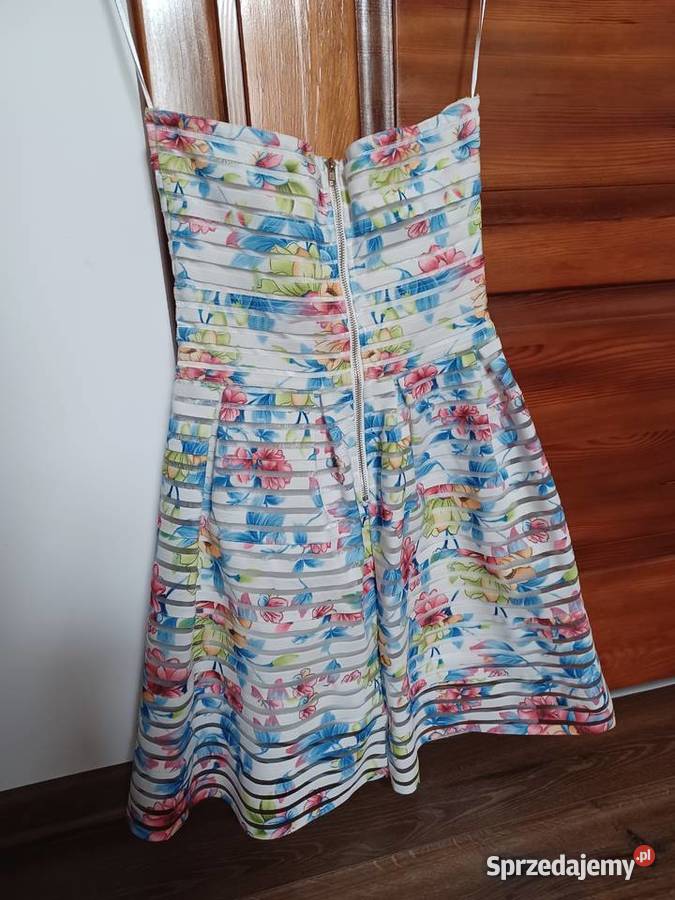 Sukienka biała w kwiatki Allyson M bez wad Rzeszów