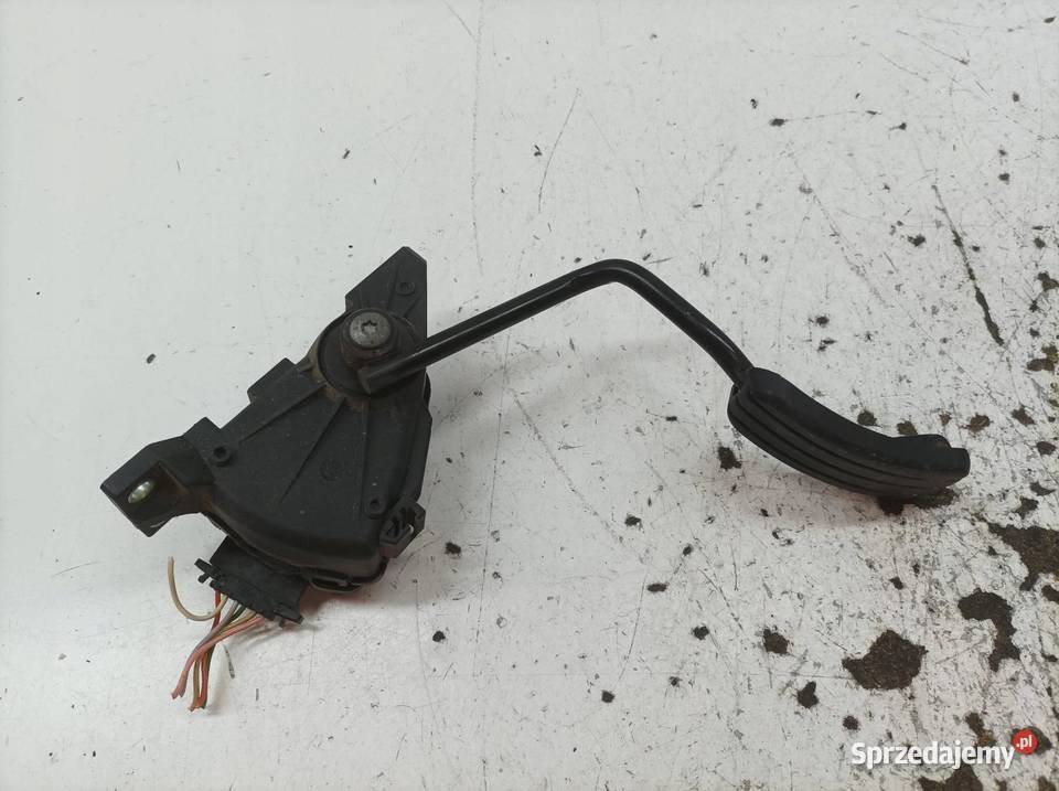 PEDAŁ POTENCJOMETR GAZU VIVARO TRAFIC 7700313060 świętokrzyskie