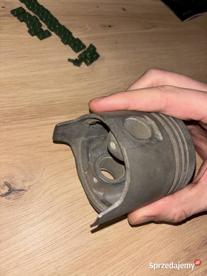 NOWY tłok Fiat 126p 600cc 735mm Gorzyce Silniki i osprzęt mazowieckie Warszawa