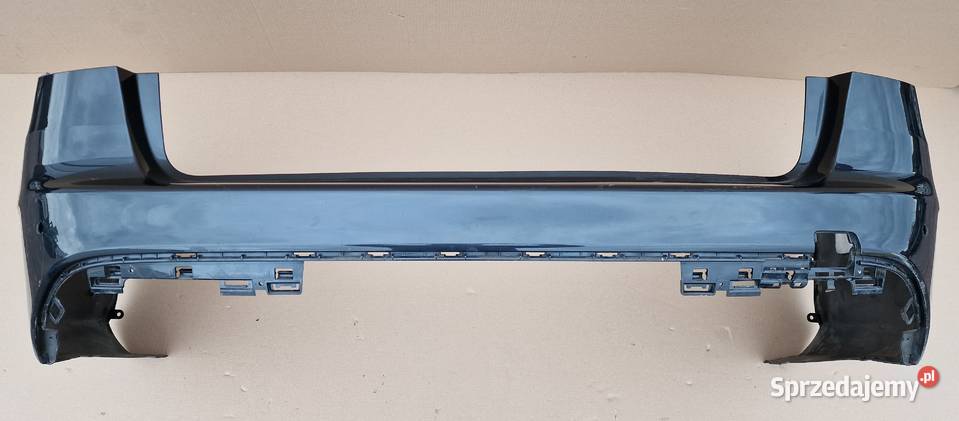 MERCEDES CKLASA W205 AMG KOMBI ZDERZAK TYŁ TYLNY Bieleń sprzedam