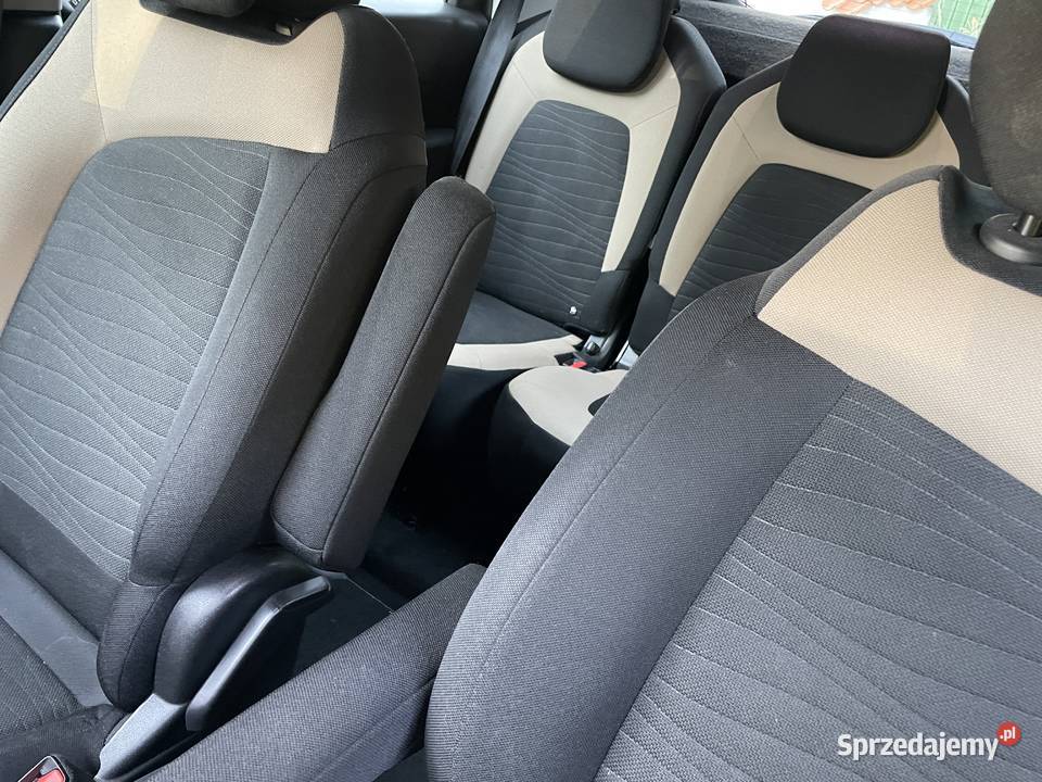 Marża Zarejestrowany Zamiana welurowa tapicerka Komorniki