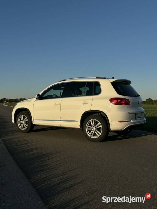 Volkswagen Tiguan 20 TDI 4x4 Rline Rok produkcji 2012 pomorskie Starogard Gdański