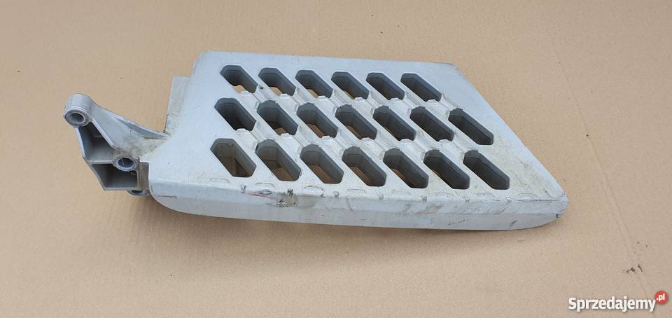 VOLVO FH4 STOPIEŃ DOLNY LEWY ALUMINUM