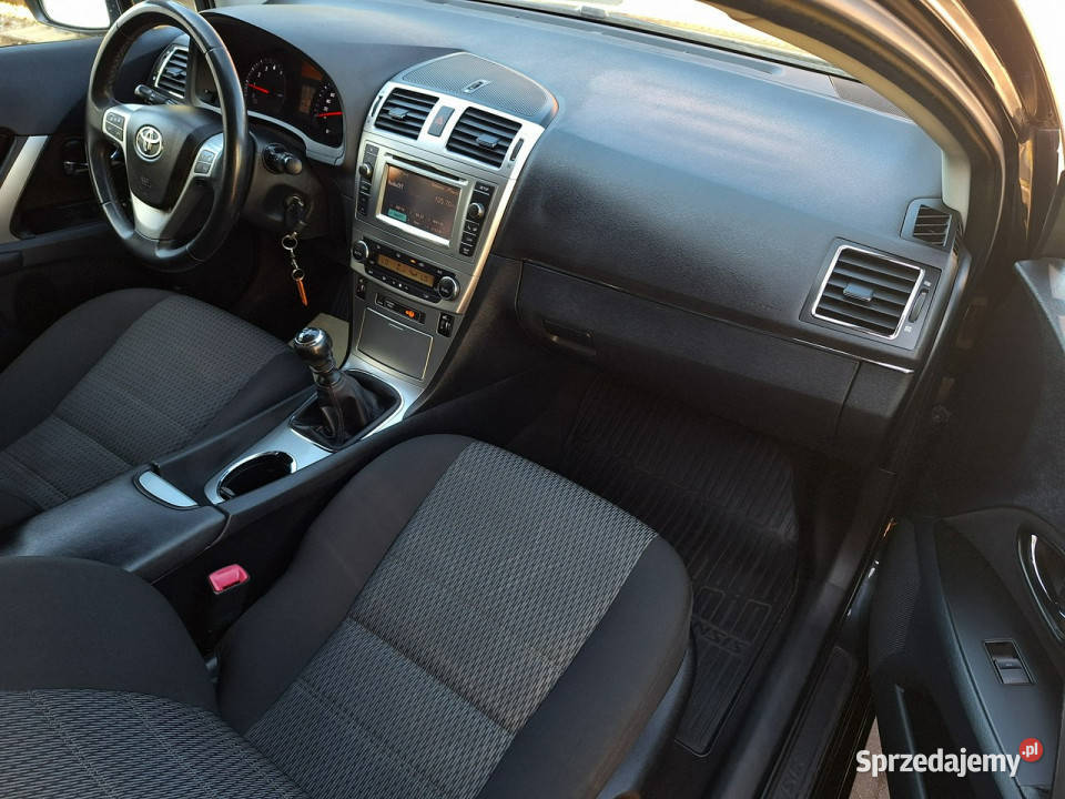 Toyota Avensis 18VVTi benzyna Kamera cofania 1800cm3 Olsztyn