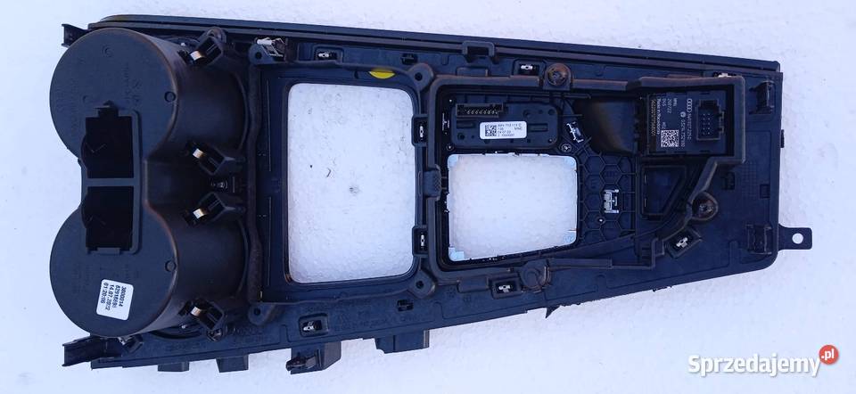 Ramka biegów dekor Black pianoambient audi A 4 Jasieniec