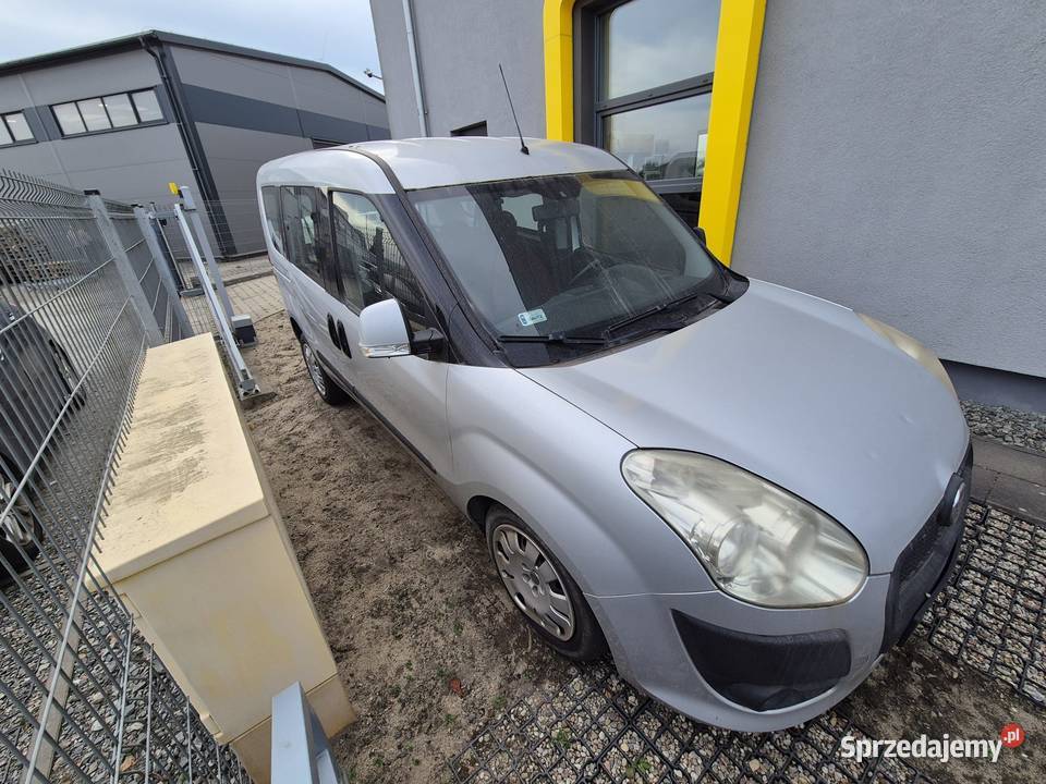 Syndyk sprzeda Fiat Doblo 16 diesel nieuszkodzony pomorskie