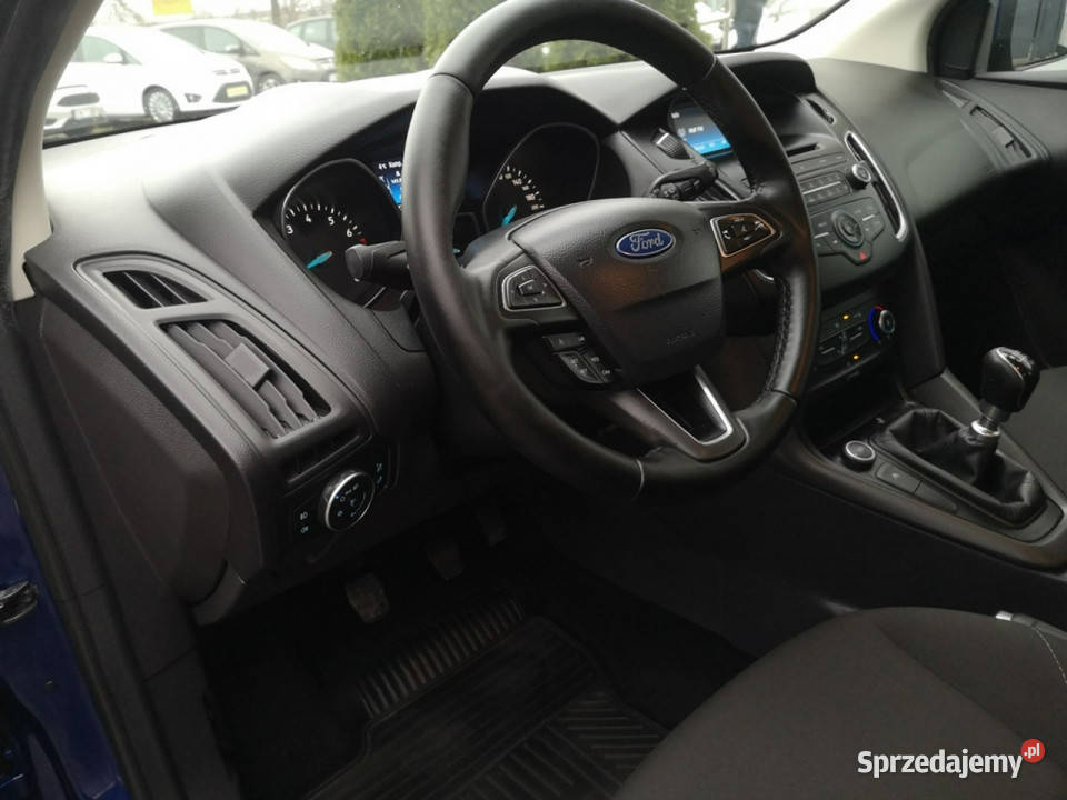 Ford Focus 10 125 Benzyna Klima Tempomat Salon Strzegom