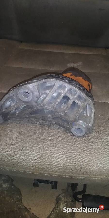 Lapa czolowa silnika audi A6 C6