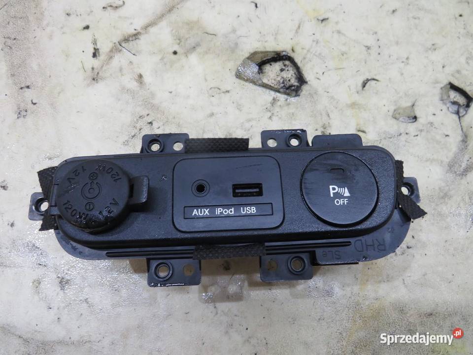 GNIAZDO PORT USB AUX SPORTAGE III 937003U690 osobowe lubelskie