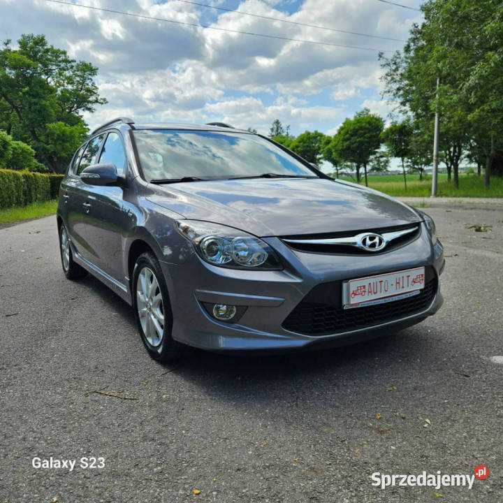 Hyundai i30 Hyundai i30 i30cw 14 blue Comfort I nieuszkodzony Mikołów