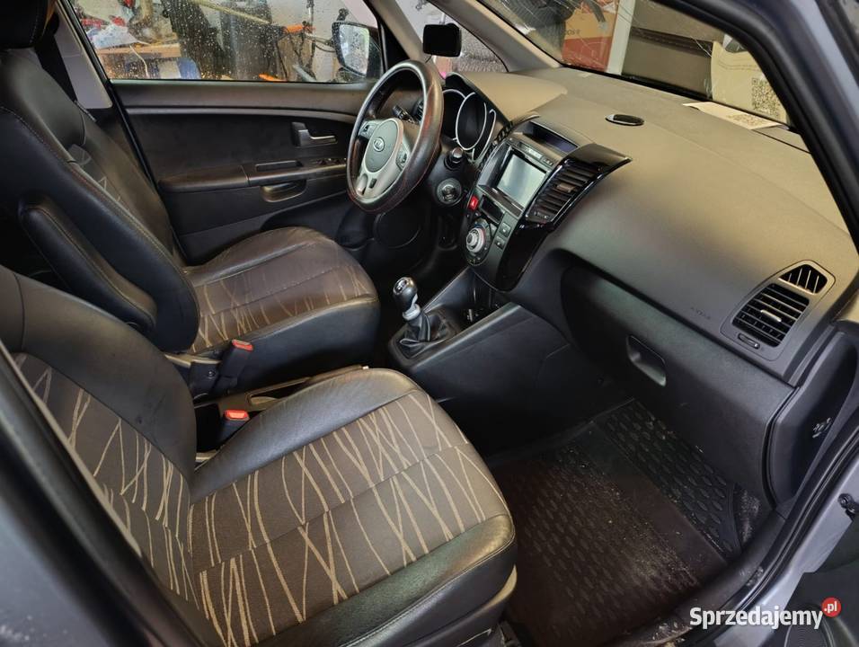 Kia vege benzyna mały przebieg Rok produkcji 2010 Venga Bełchatów