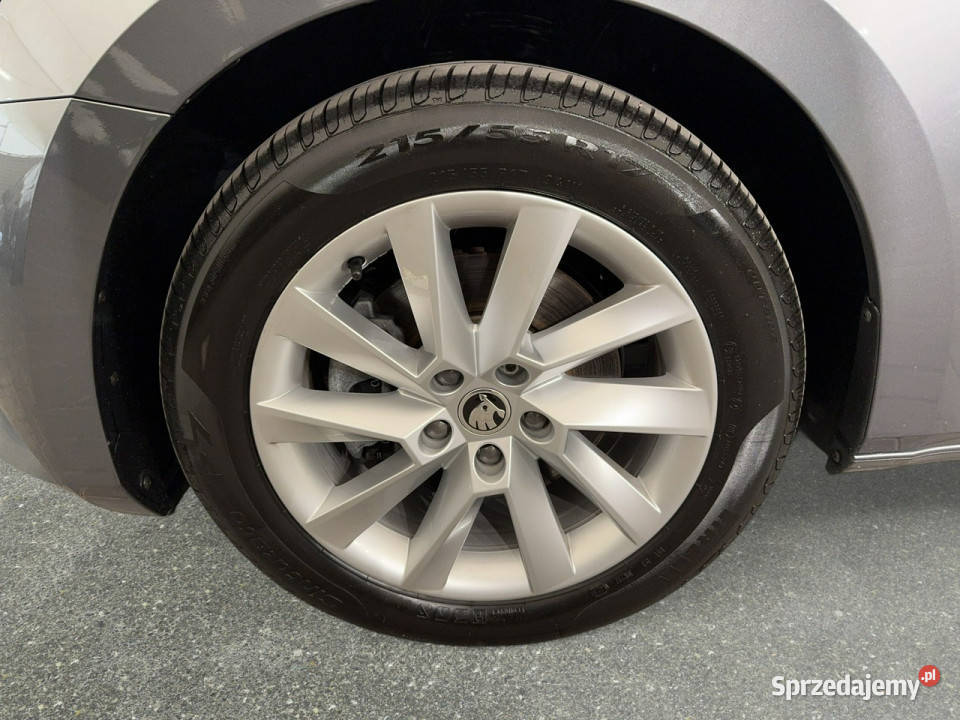 koda Superb VAT 23 Combi Style 20TSI 190 DSG komputer pokładowy Superb Myślenice