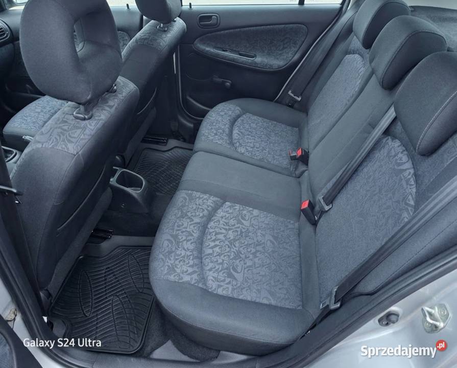 Zadbany Peugeot z gazem lpg autoalarm Sadki