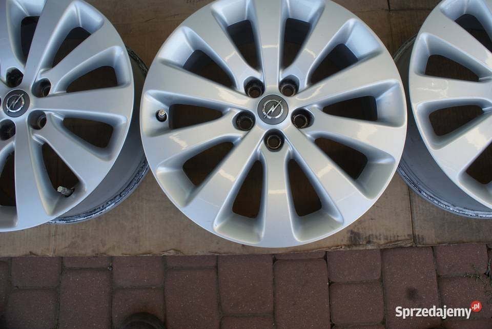 AluFelgi oryginał Opel 7Jx17 5x105 ET42 Astra J Wara sprzedam