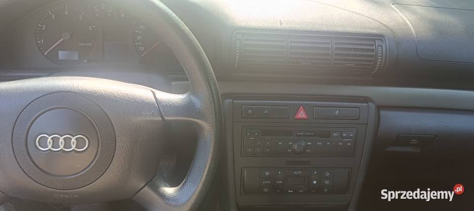 Audi A4 B5 FL Na części a33 LY7W 16 AVP Samochody na części Myszków