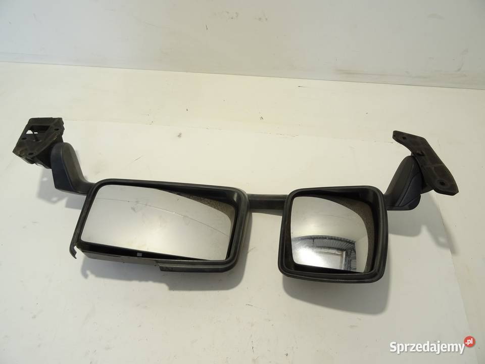 LUSTERKO PRAWE RENAULT TRUCKS T Van minibus