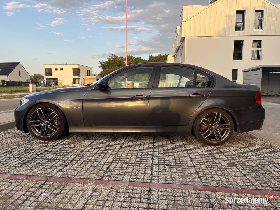 BMW e90 325i doinwestowana Motoryzacja