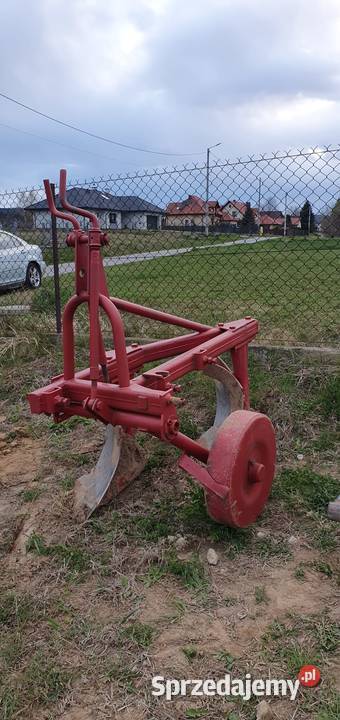 Pług dwuskibowy do traktorów np C330 Pozostałe Lutoryż