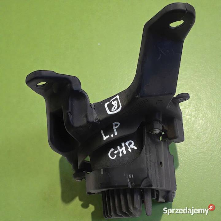 HALOGEN PRZECIWMGIELNY Toyota CHR CHR LEWY Ramka Rudka sprzedam