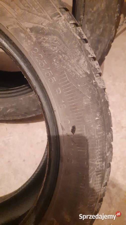 Sprzedam dwie opony r18 22555 vredestein z 2022 Ostrowiec Świętokrzyski