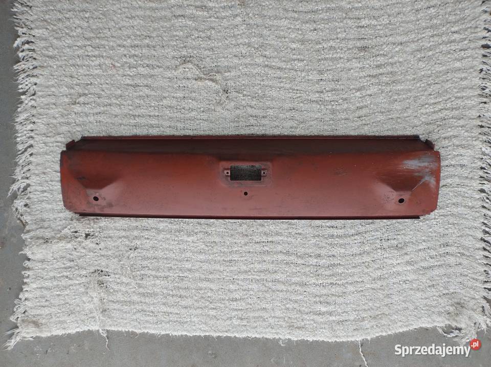 Fiat 125p pickup kombi pas tylny tył