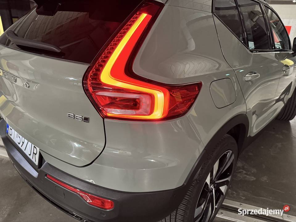 Volvo XC40 B5 AWD MH 4x4 skóry HarmanK panorama bluetooth podlaskie Białystok