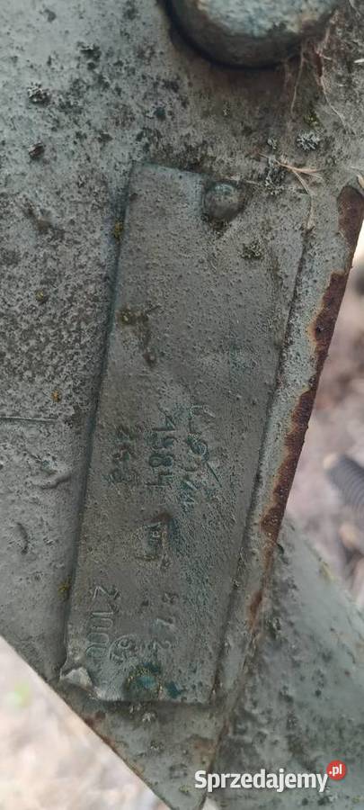 Pług dwu skibowy stan nieuszkodzony Wirkowice Pierwsze