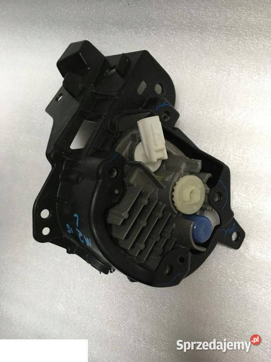 MAZDA 2 DJ 17 HALOGEN LEWY LED D23P51694 Kozubszczyzna sprzedam