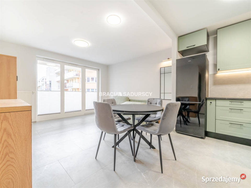 Mieszkanie Kraków 40m2 2 pok Piętro 3 Wynajem sprzedam