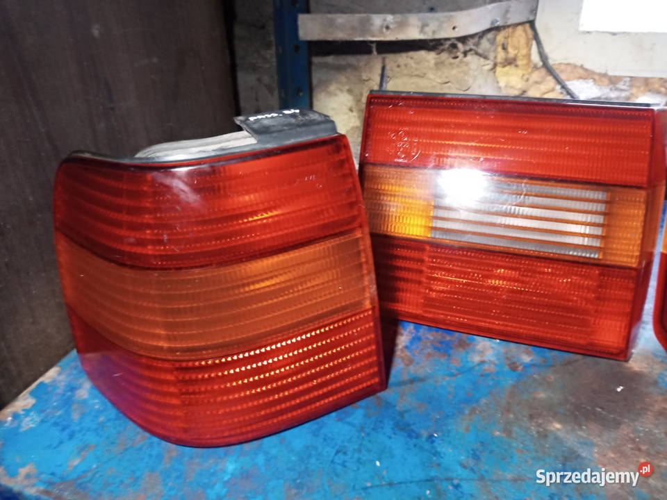 Lampy tylne Passat B4 Sedan Komplet