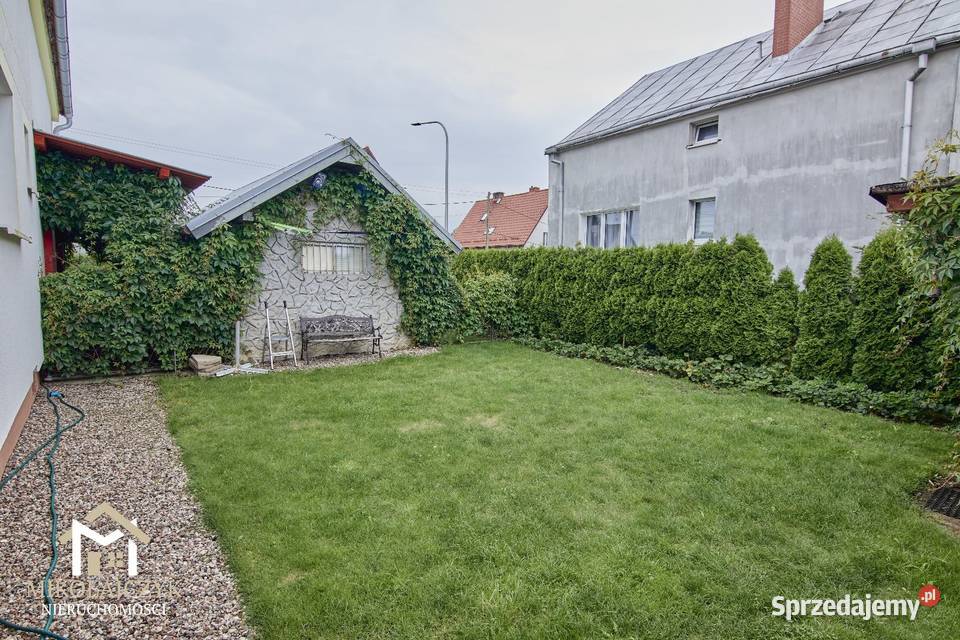 Pół domu dwa mieszkania Struga garaż ogródek 4532zł/m2 warmińsko-mazurskie Bartoszyce sprzedam