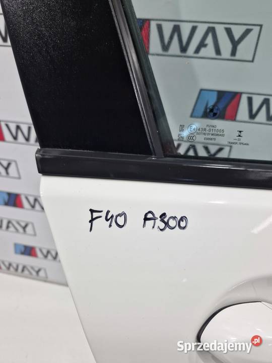 BMW 1 F40 DRZWI PRAWY PRZÓD PRZEDNIE PRAWE A300