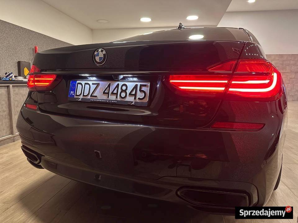 BMW Seria 7 730d xDrive Sport Limuzyna 265 2018r automatyczna Seria 7 Bielawa