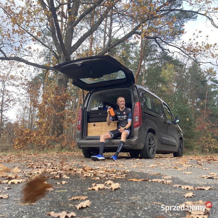 Zabudowa turystyczna kempingowa wyprawowa Opel Bydgoszcz sprzedam