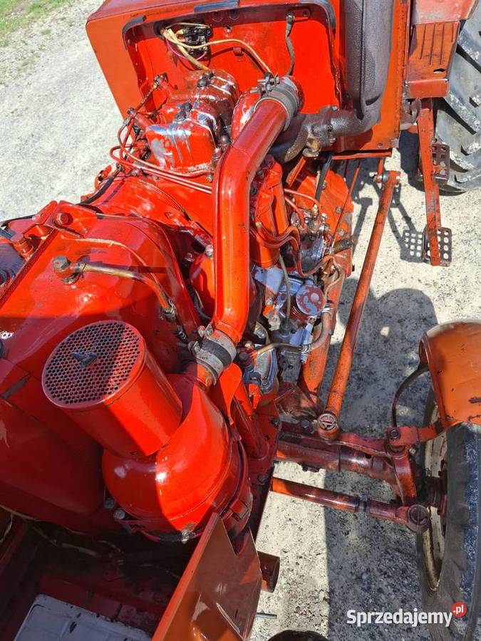 Traktor władimirec T 25