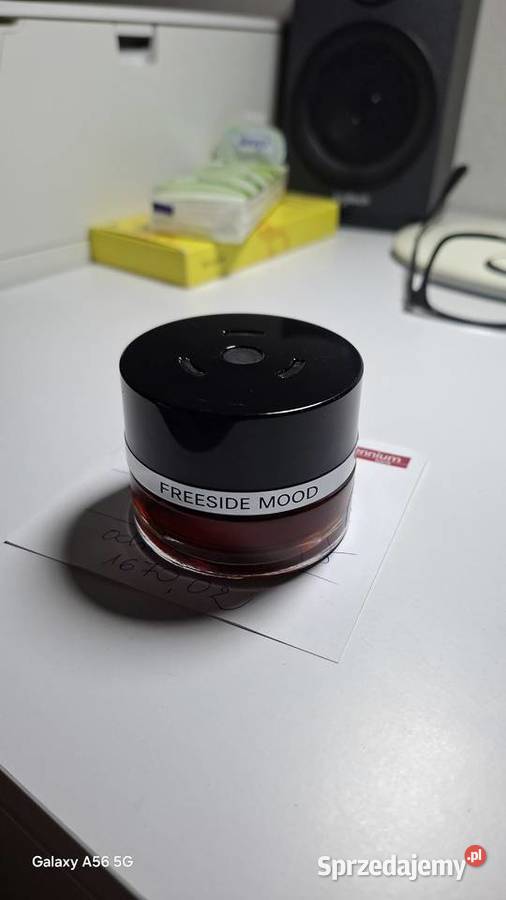 Oryginalny zapach do samochodu marki Warszawa