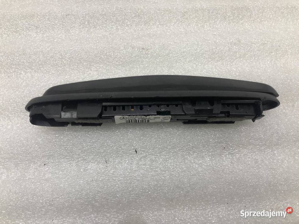 WYŚWIETLACZ PDC MERCEDES W204 A2045420623 osobowe sprzedam