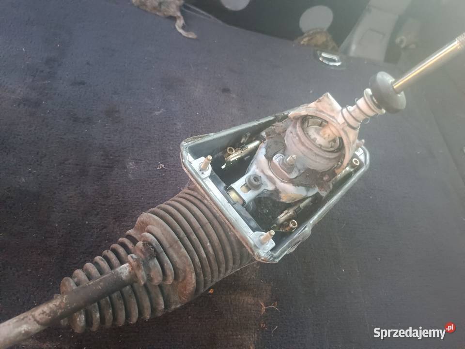 Drążek Wybierak Audi A4 B5 a35 śląskie