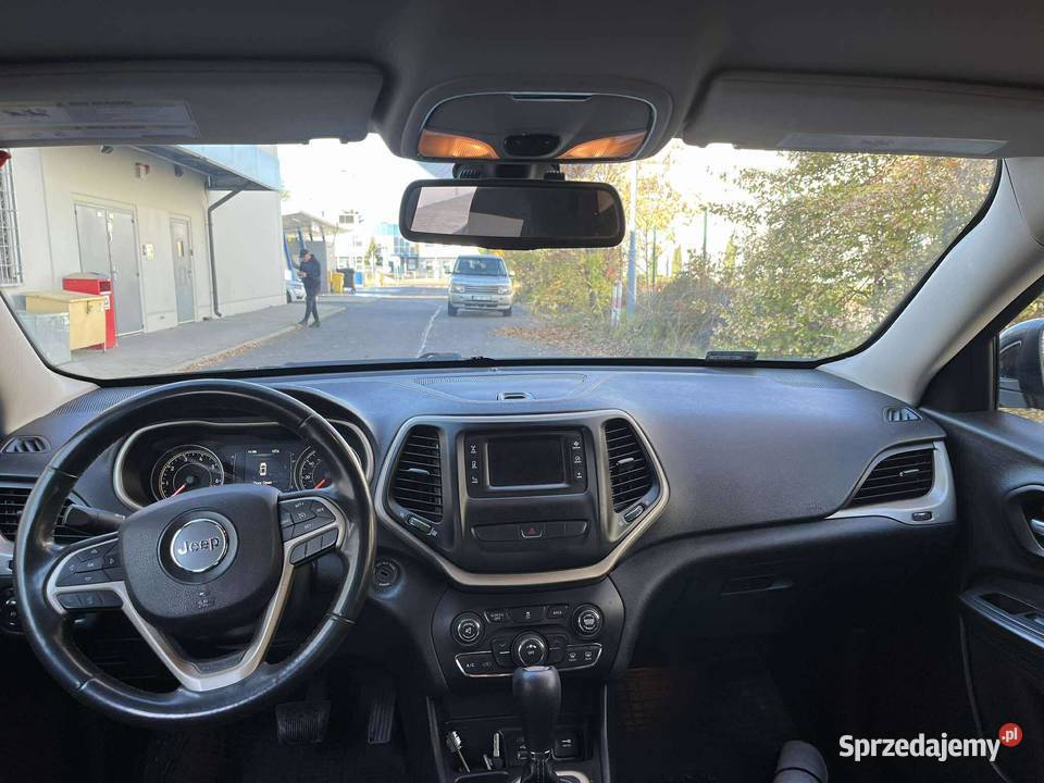 JEEP CHEROKEE Warszawa