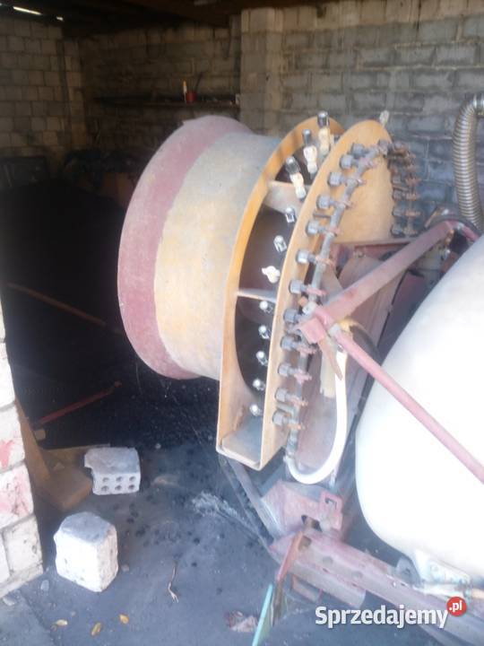 opryskiwacz sadowniczy ślęza z dużym koszem Drzewica