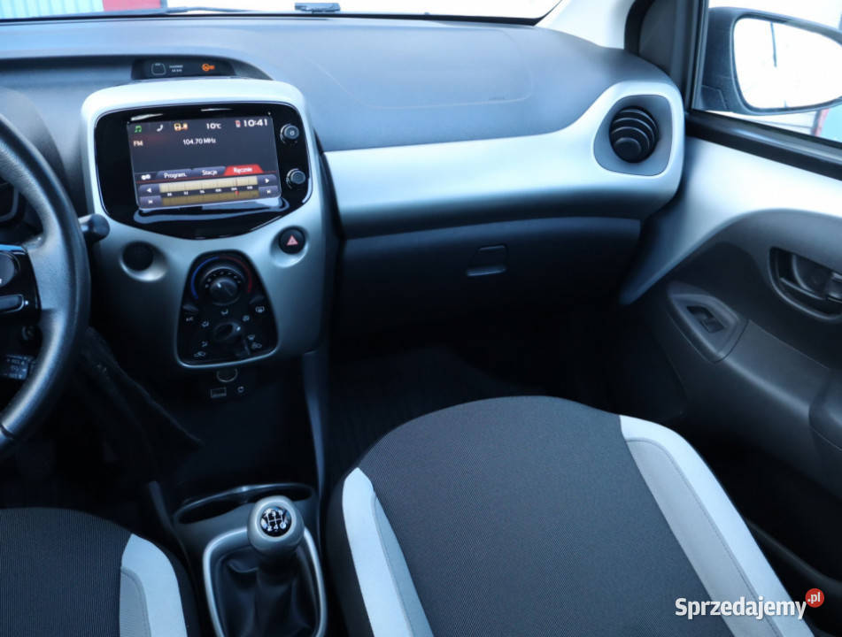 Toyota Aygo 10 VVTi Łódź sprzedam