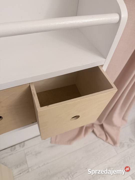 Regał na książki Mrowino sprzedam