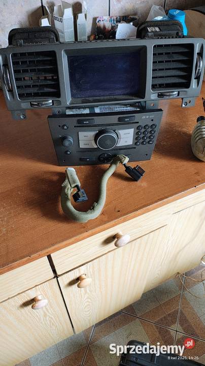 Radio cd70navi AUX plus cid 2 linie Vectra c Łódź