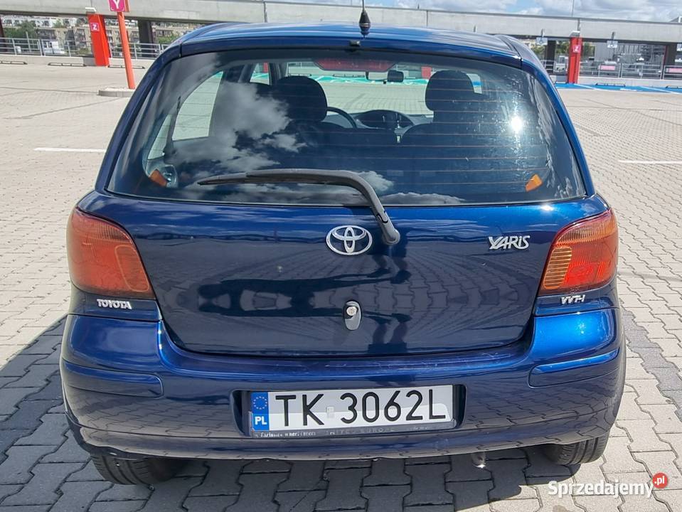 Sprzedam Toyotę Yaris 1gen w bogatej wersji Sol